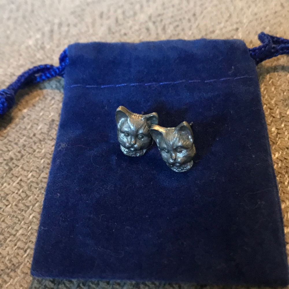 SOLD Cat Earrings - Picture 3 of 3